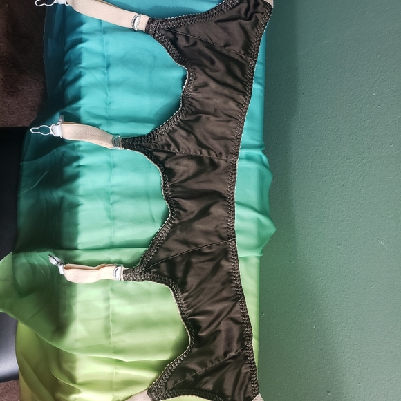 What Katie Did Coco 4-strap garter belt - Picture 2 of 4